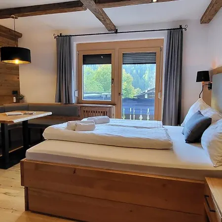 Bergidyll 8 By Alpenidyll